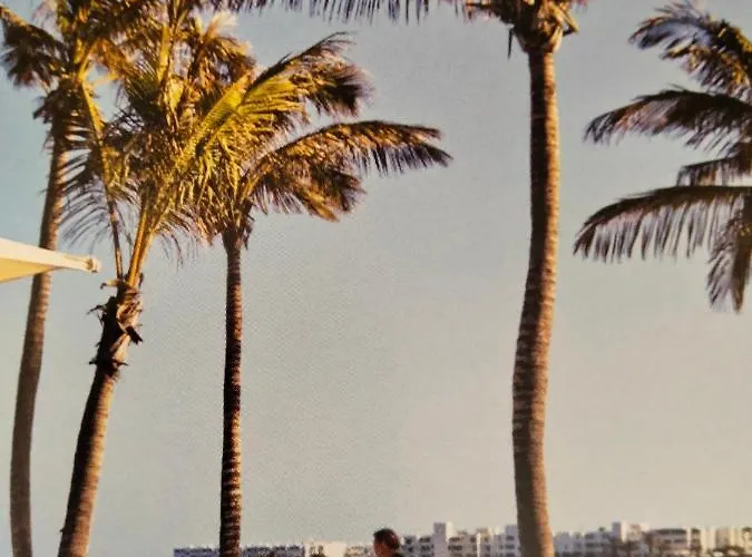 Apartment Torres De Yomely Playa Americas