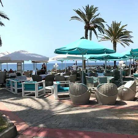 Torres De Yomely Playa Americas Apartament *