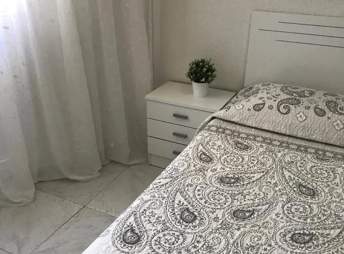 Torres De Yomely Playa Americas Apartman